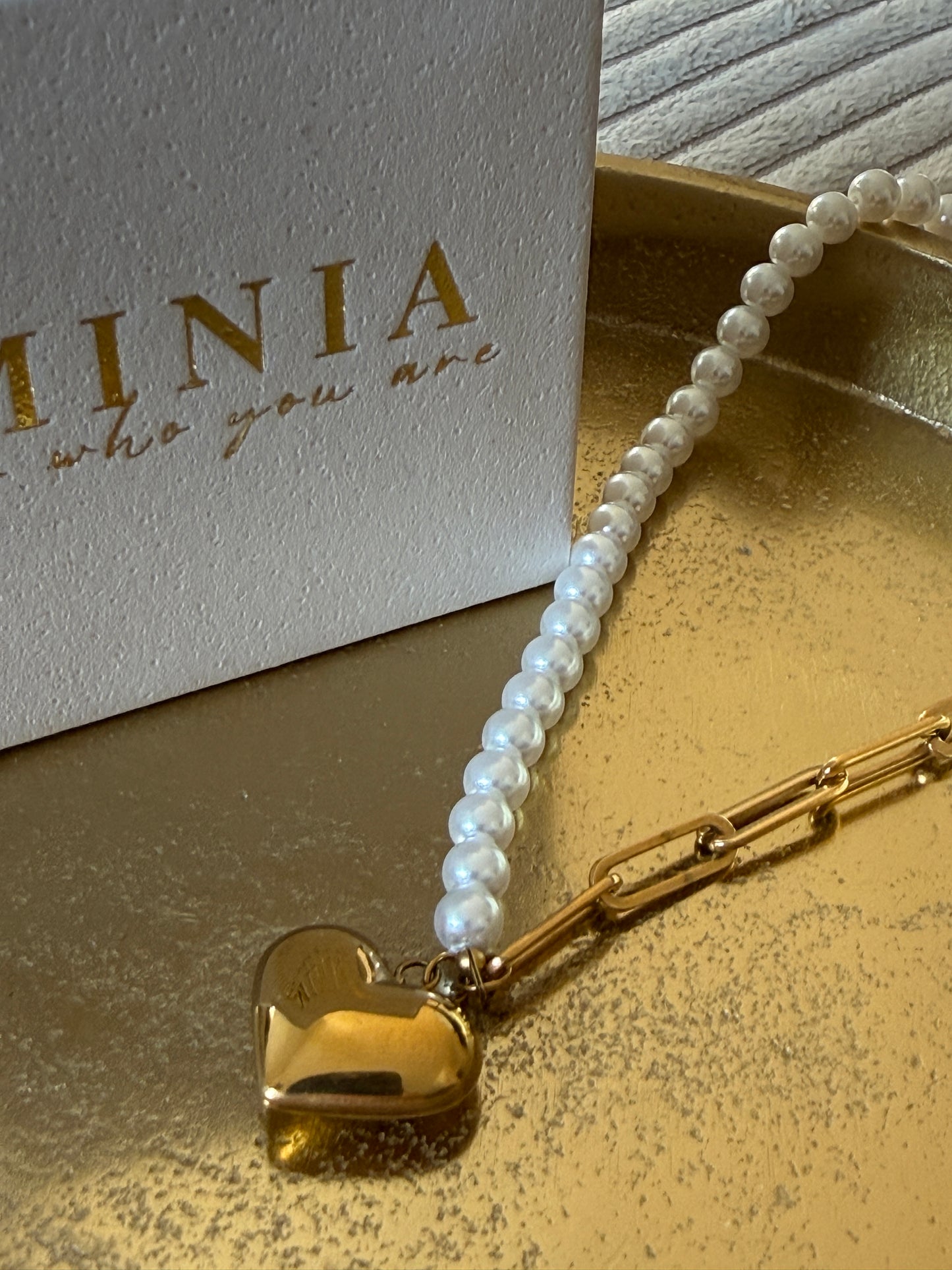 MARI – Pearl Chain Heart Necklace, Gold Plated