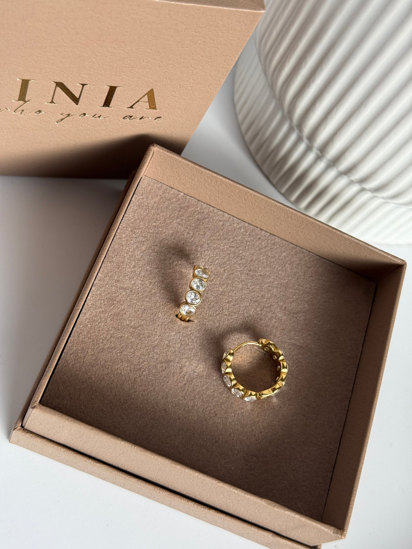 Zirkonia Hoops