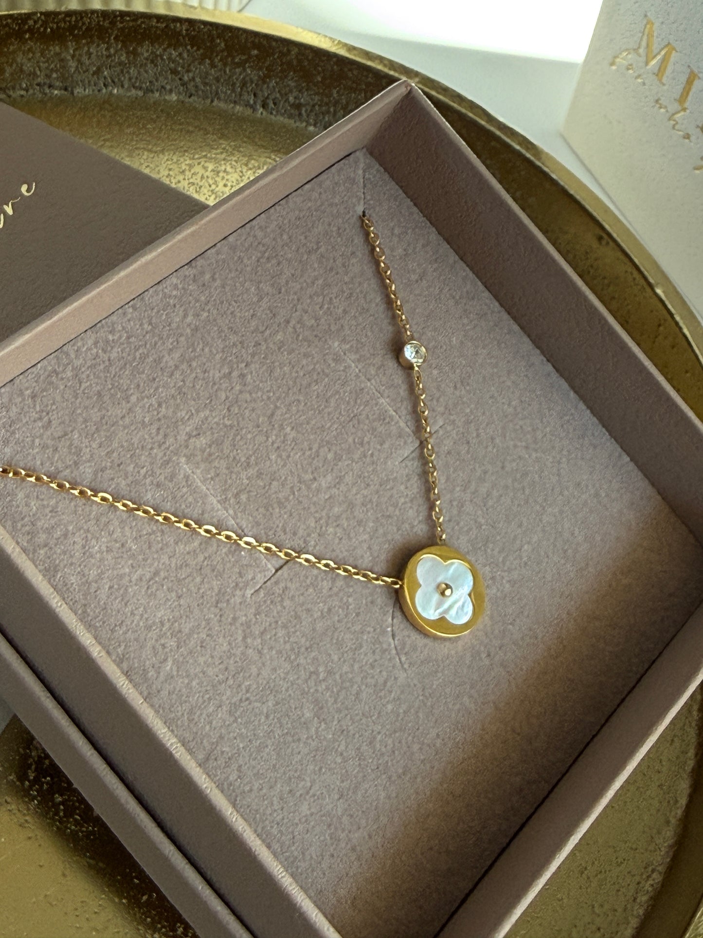 ANI – Necklace, Gold Plated