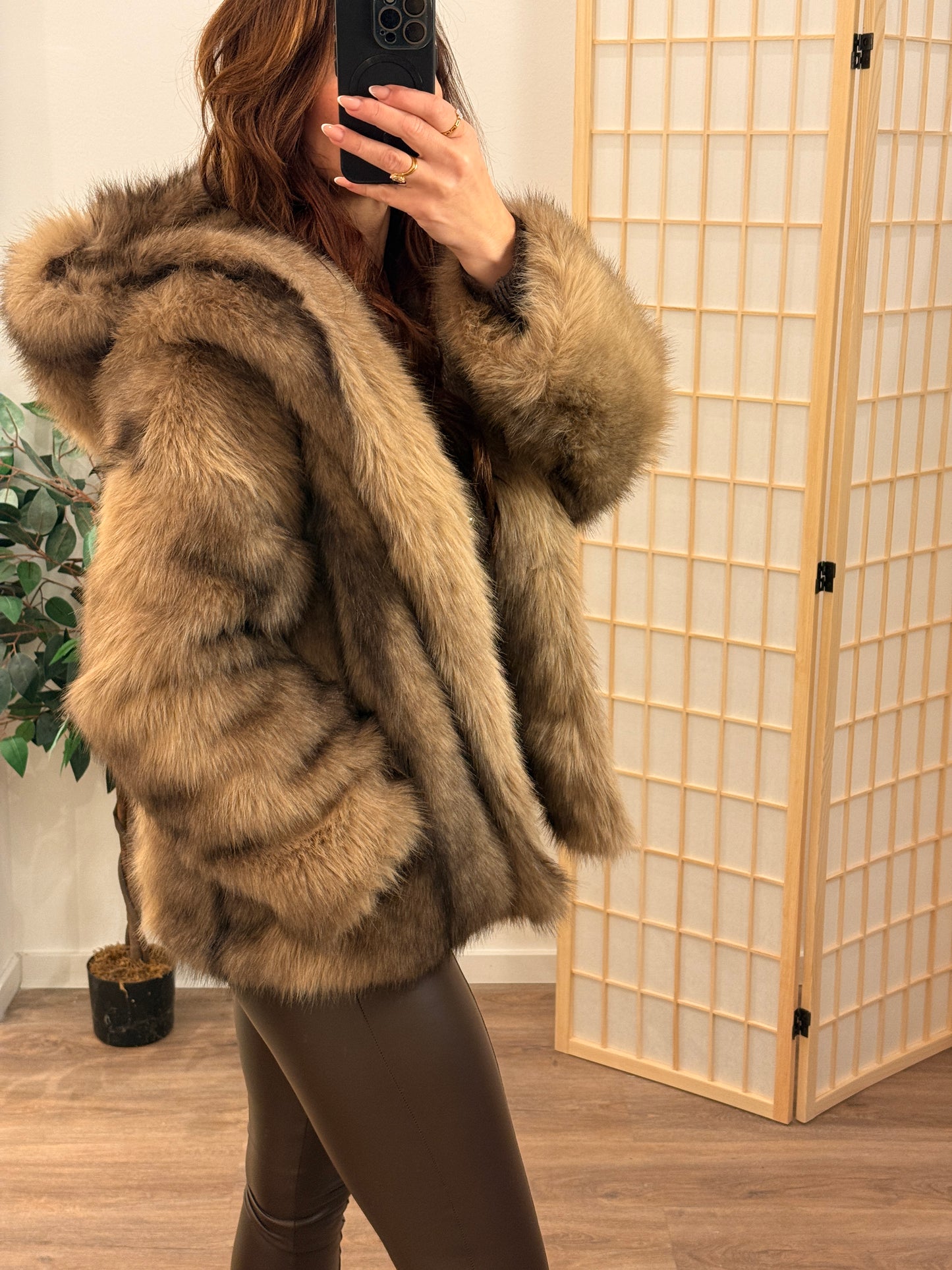 AMÉLIE Faux Fur Jacke