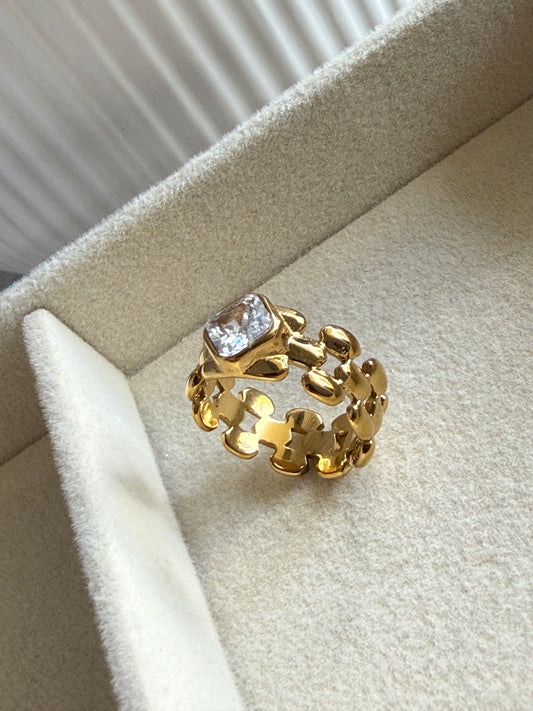 Bold Crystal Ring