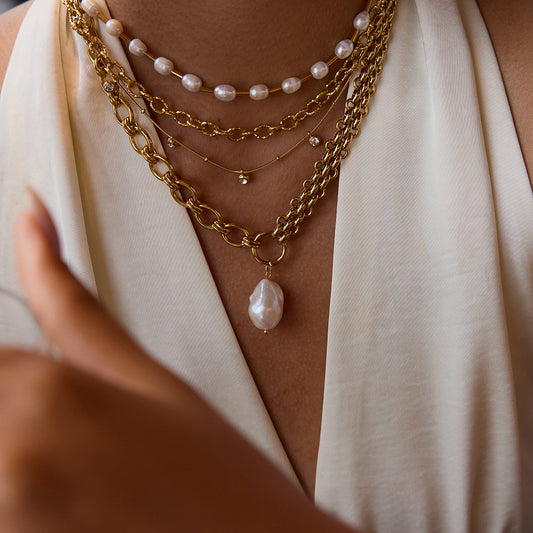 ALVA – Chunky Chain Pearl Necklace, Gold Plated