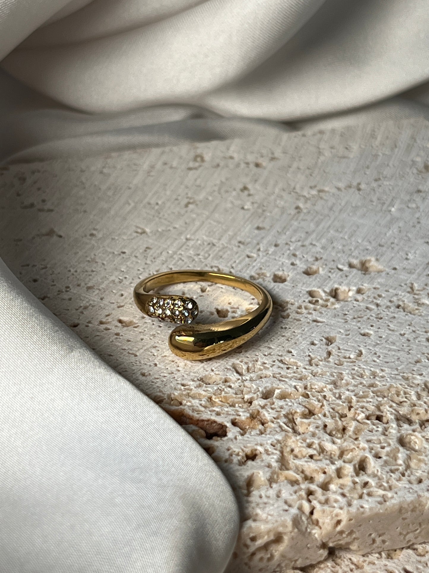 EMMA – Adjustable Band Ring, Gold-Plated