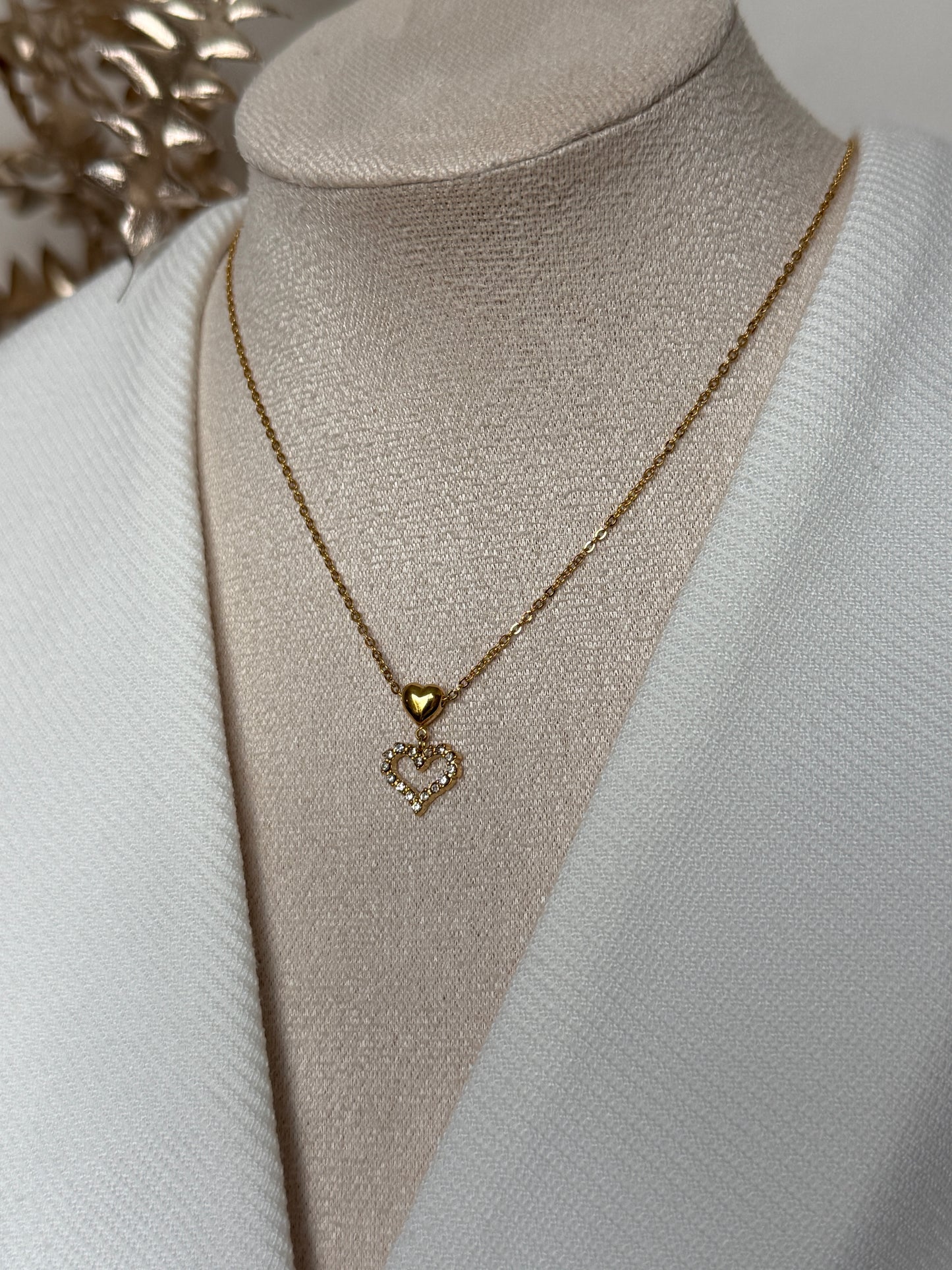SOFIE – Heart Necklace, Gold Plated