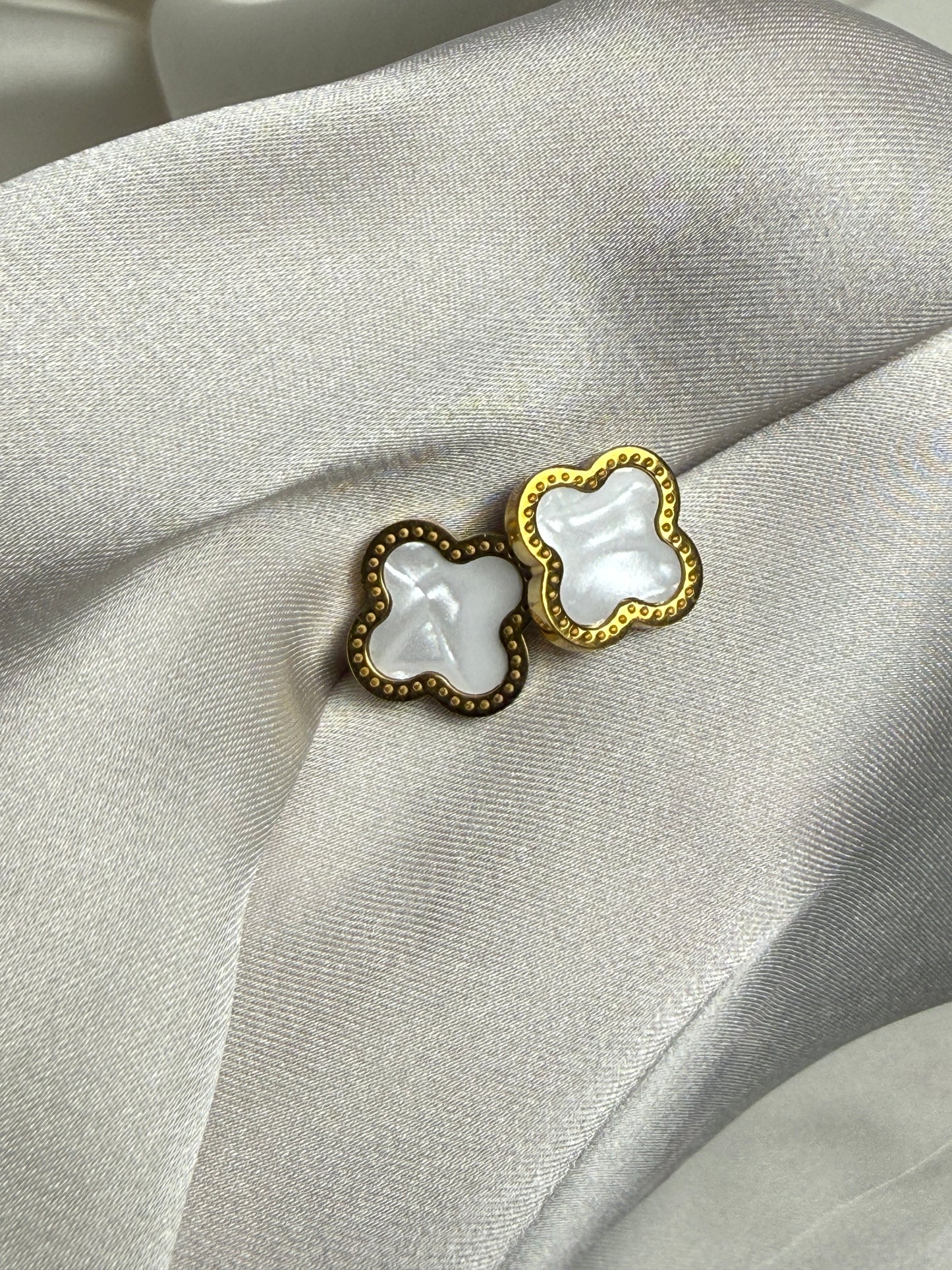 Boucles d'oreilles GROOVE HOOPS