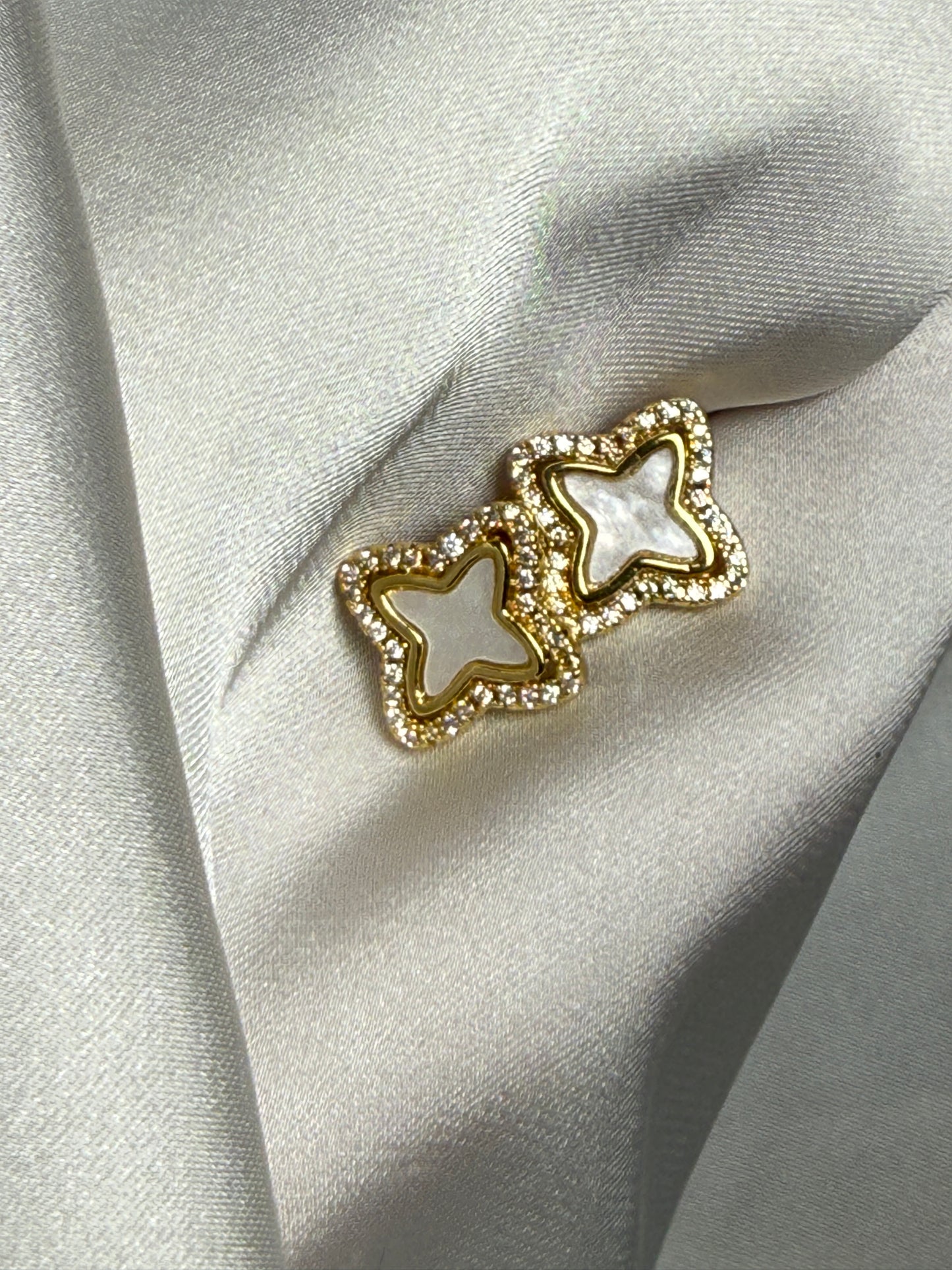 HANNA – Stud Earrings, Gold Plated