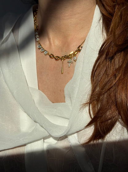 MAYA – Pearl & Heart Charm Necklace, Gold Plated