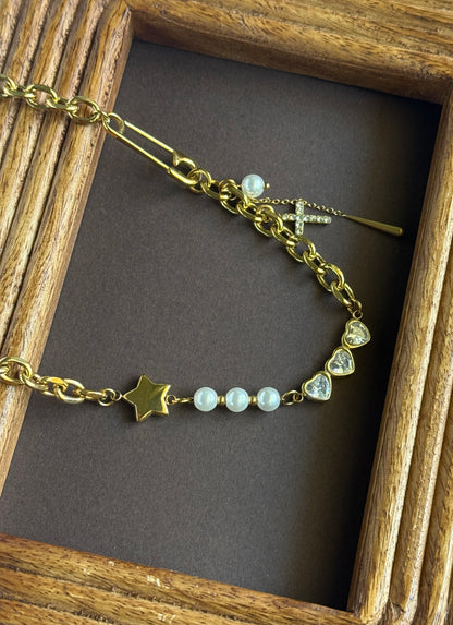MAYA – Pearl & Heart Charm Necklace, Gold Plated