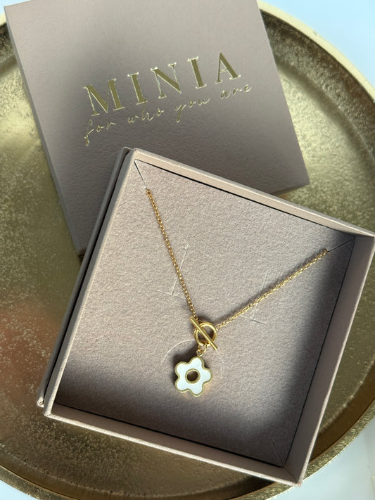 FLORA – Front Closure Necklace, Gold Plated