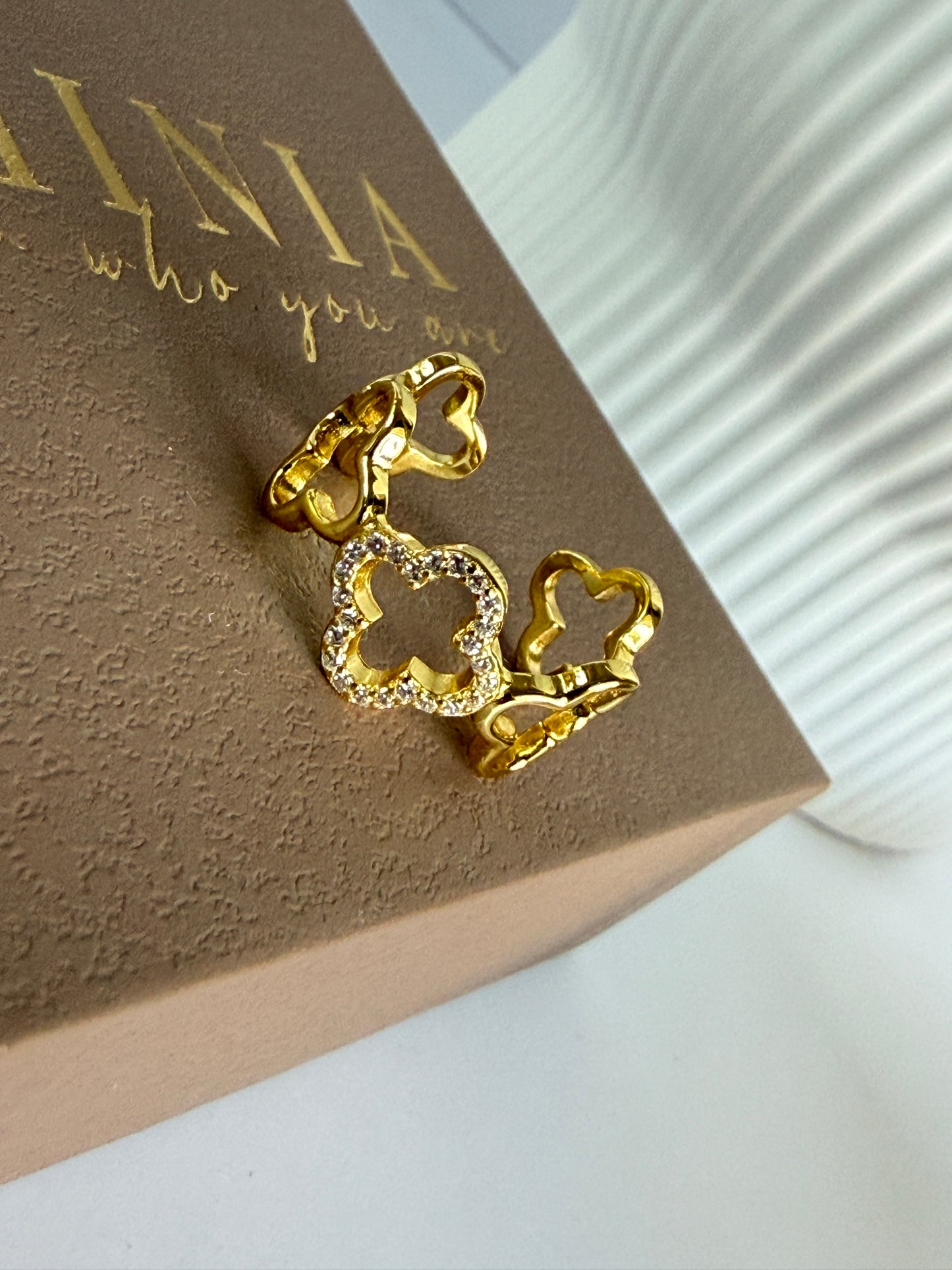 ELI – Adjustable Flower Ring, Gold-Plated Sterling Silver