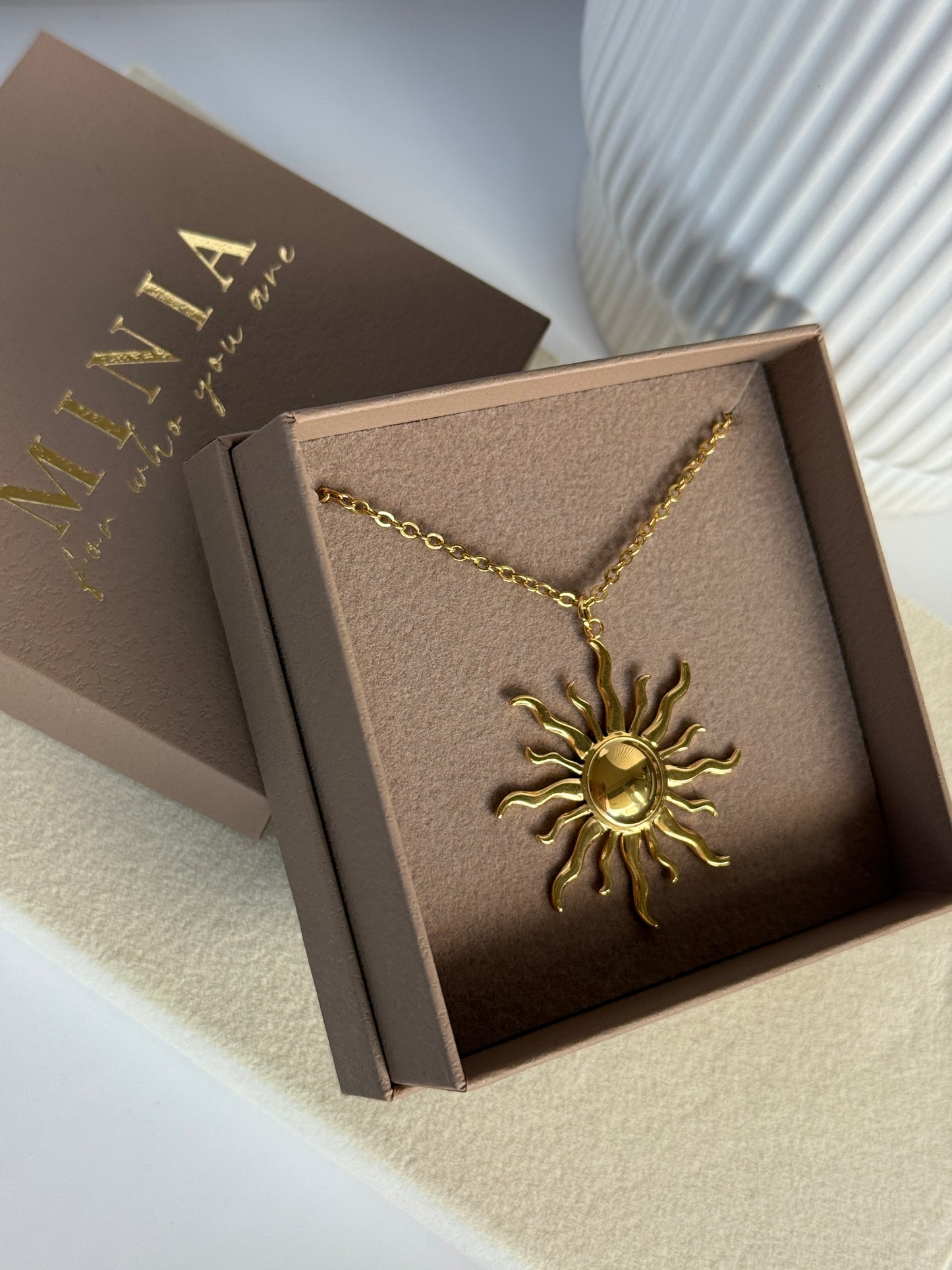 Sun Classic Charm
