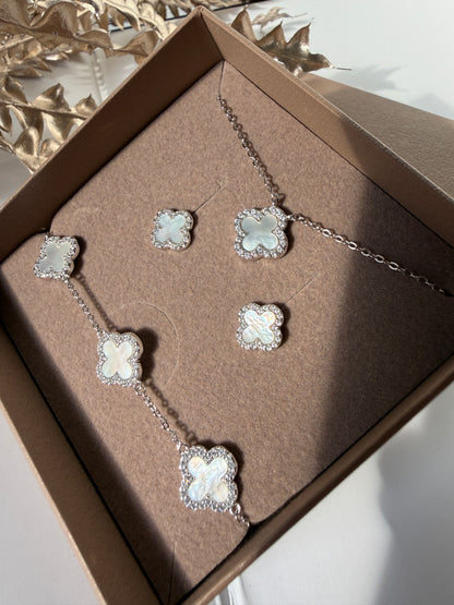 925 Sterling Silver Jewelry Set with Clover Design