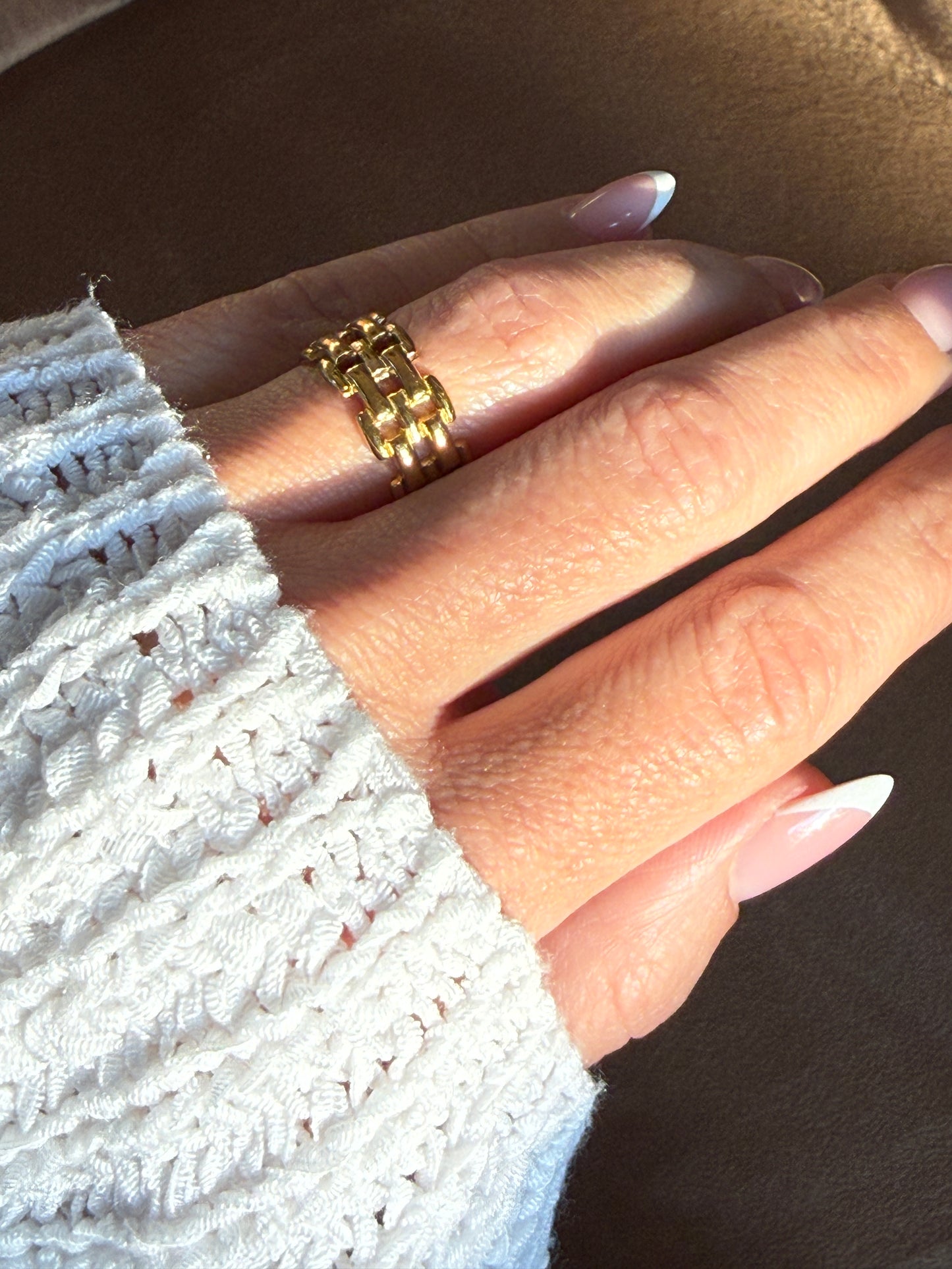 LIVIA – Statement Ring, Gold Plated