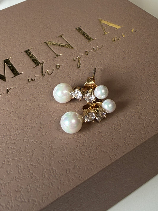 NOA – Mini Pearl Stud Earrings, Gold Plated