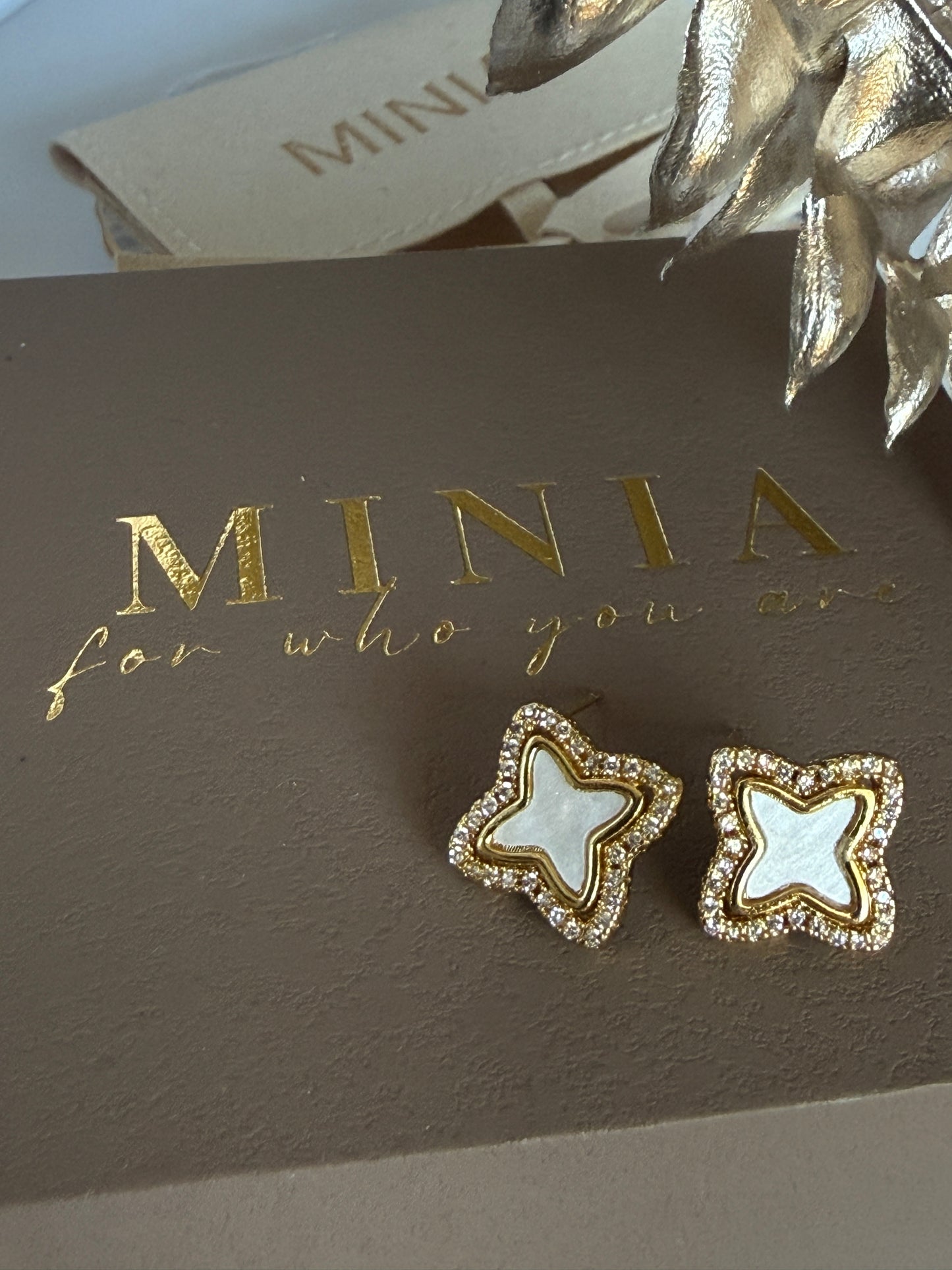 HANNA – Stud Earrings, Gold Plated