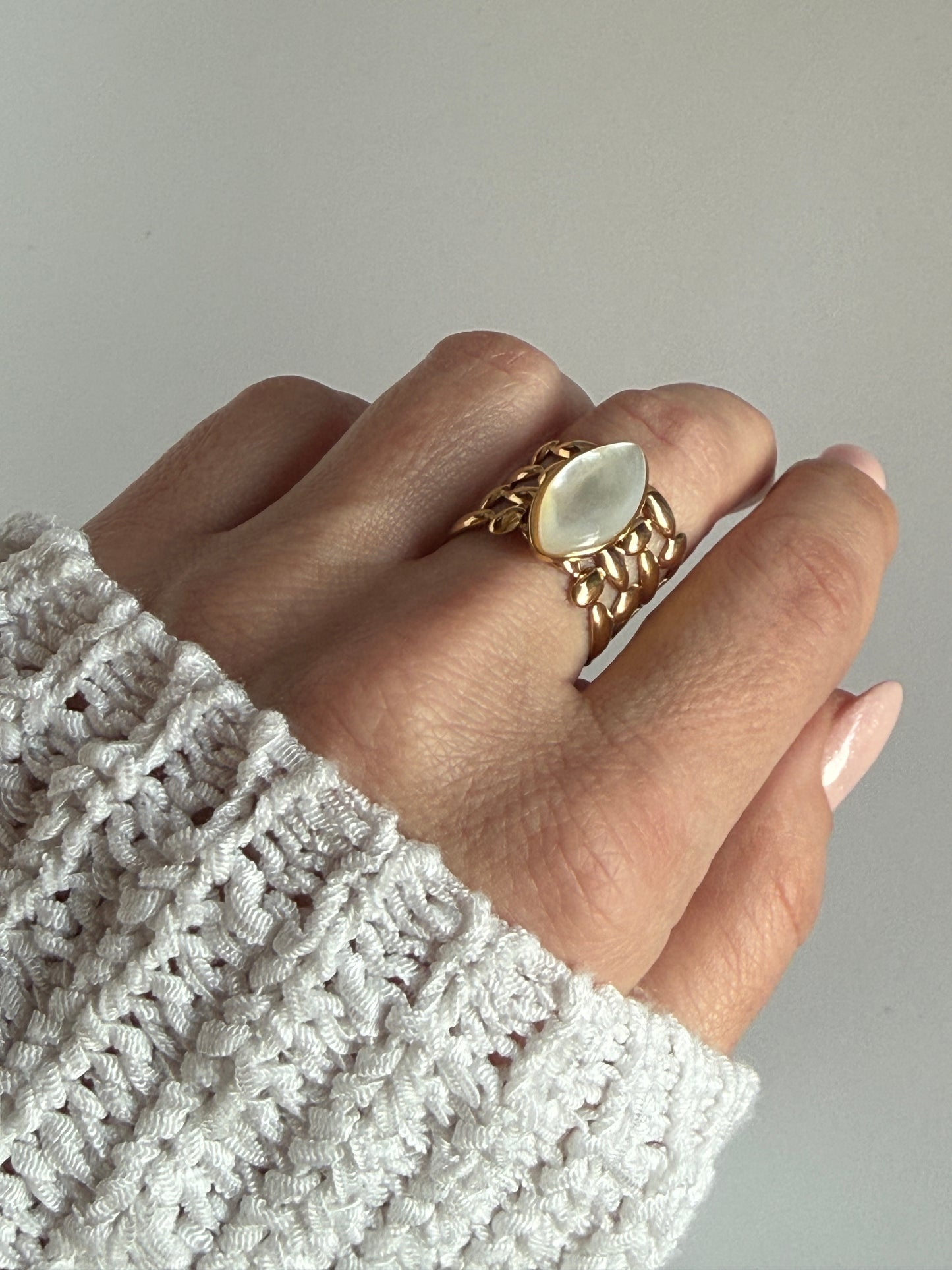 Adjustable White Shell Ring , 18K Gold Plated Stainless Steel