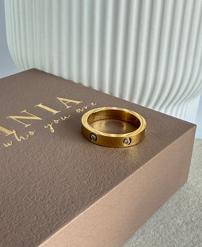 LARA – Cubic Zirconia Ring, Gold-Plated