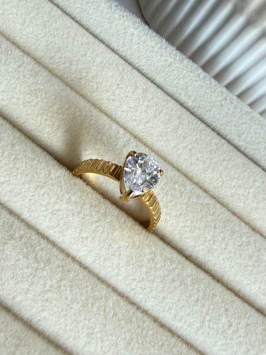 LINA – Adjustable Ring, Gold Plated