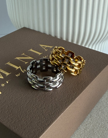 LIVIA – Statement Ring, Gold Plated