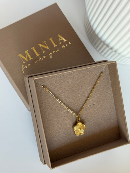 Clover Gold Charm