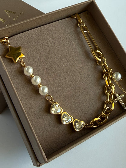 MAYA – Pearl & Heart Charm Necklace, Gold Plated