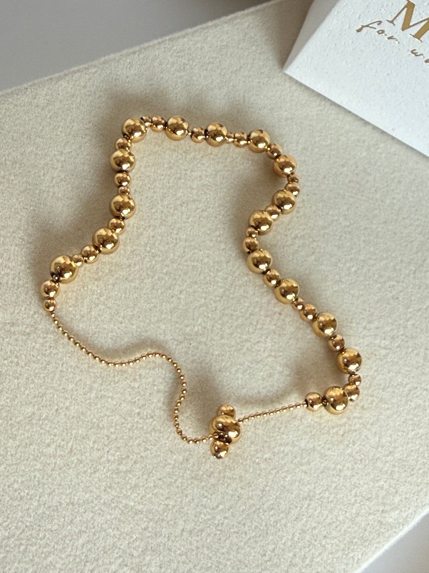 Armband AVA