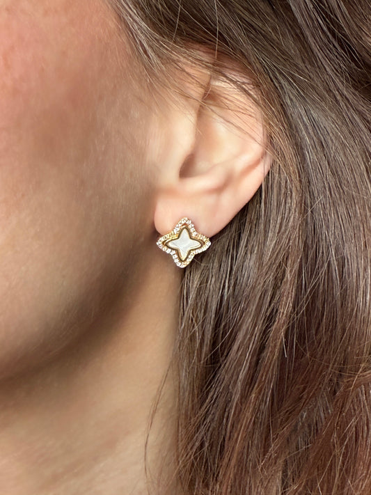 HANNA – Stud Earrings, Gold Plated