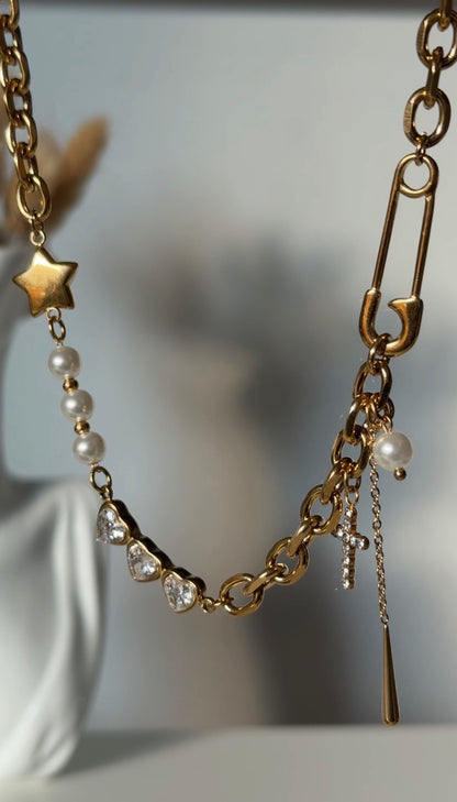 MAYA – Pearl & Heart Charm Necklace, Gold Plated