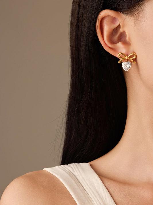 GRETA – Heart Zirconia Half Stud Earrings, Gold Plated