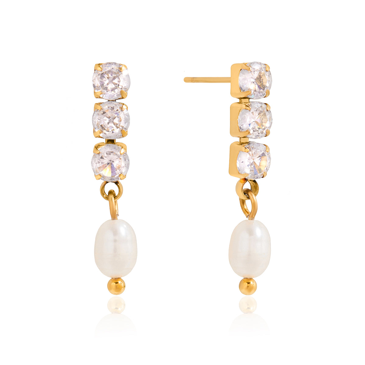 BEA – Pearl Stud Earrings, Gold Plated