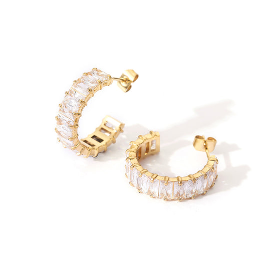 TRIXI – Zirkonia Half Hoop Earrings, Gold Plated