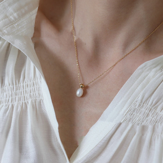LIORA – Pearl Necklace, Gold Plated