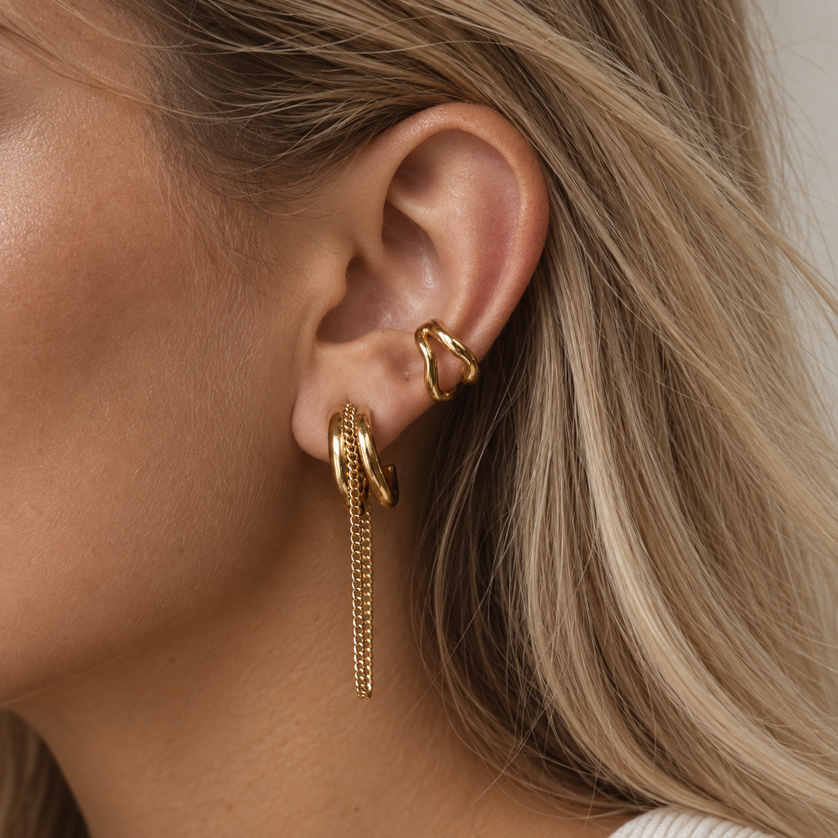 Chain Link Hoops