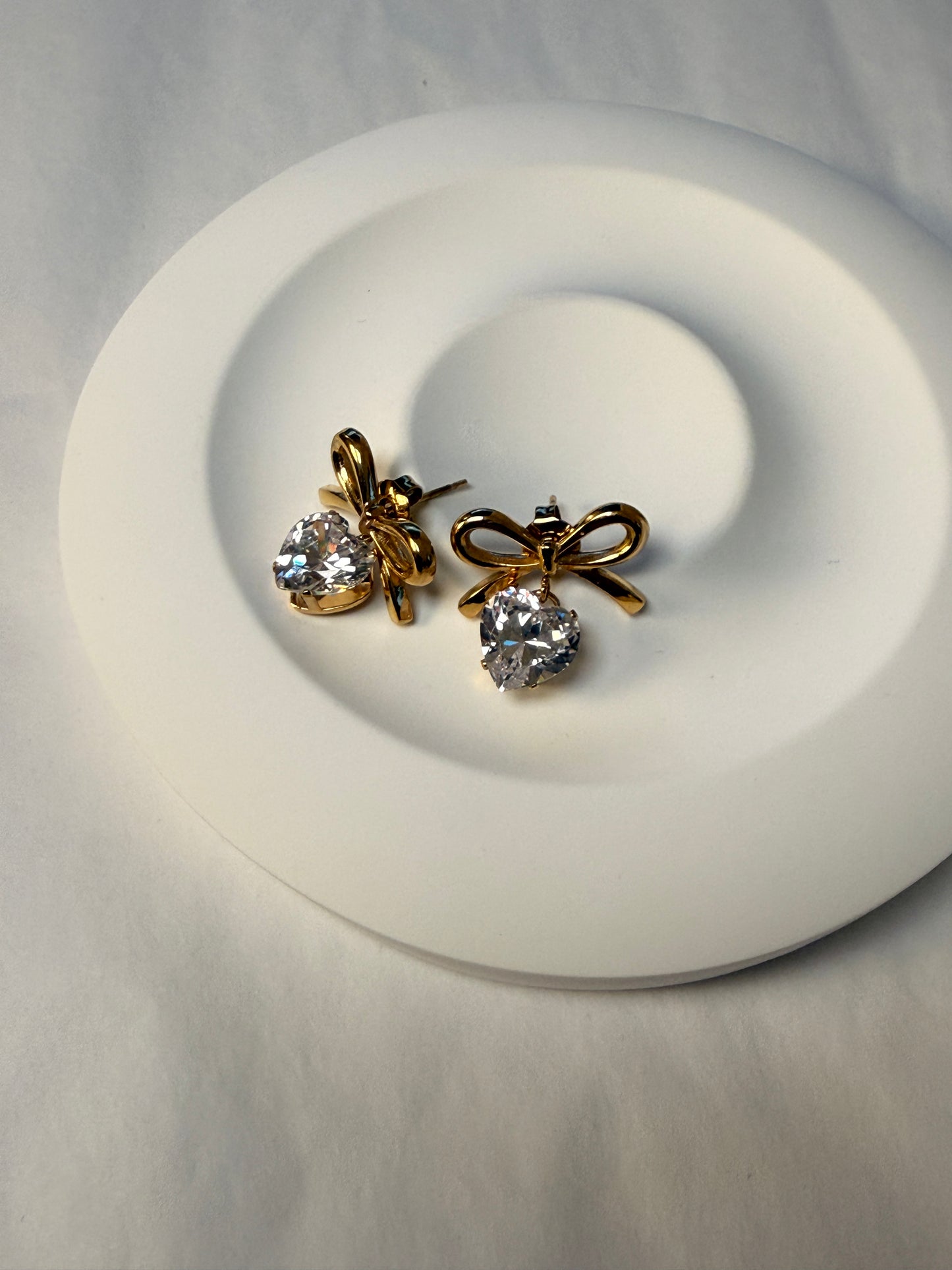 GRETA – Heart Zirconia Half Stud Earrings, Gold Plated