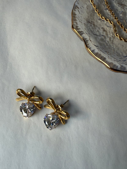 GRETA – Heart Zirconia Half Stud Earrings, Gold Plated