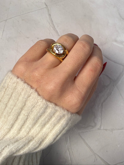 MARIE – Bezel Set Cubic Zirconia Ring, Gold-Plated