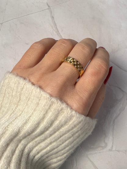 MARA – Cubic Zirconia Ring – Gold-Plated