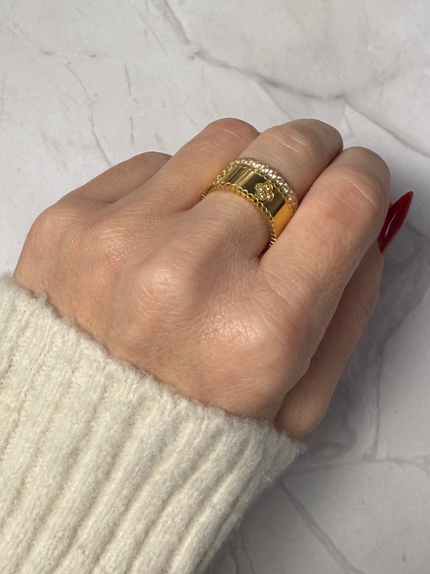 LOUISA – Cubic Zirconia Ring – Gold-Plated