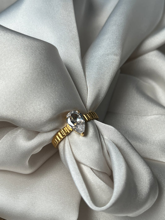 LINA – Adjustable Ring, Gold Plated