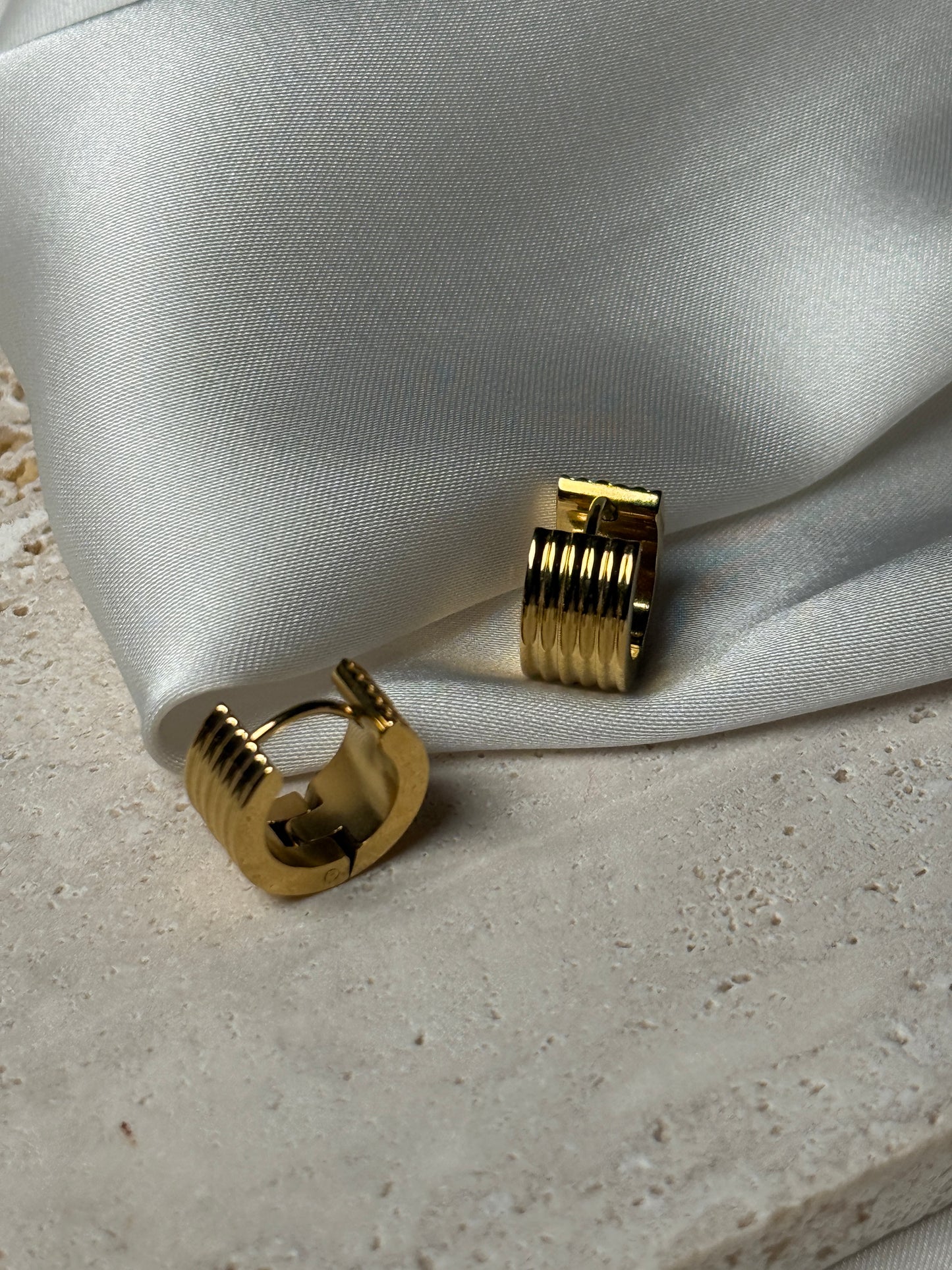 Ohrringe GROOVE HOOPS