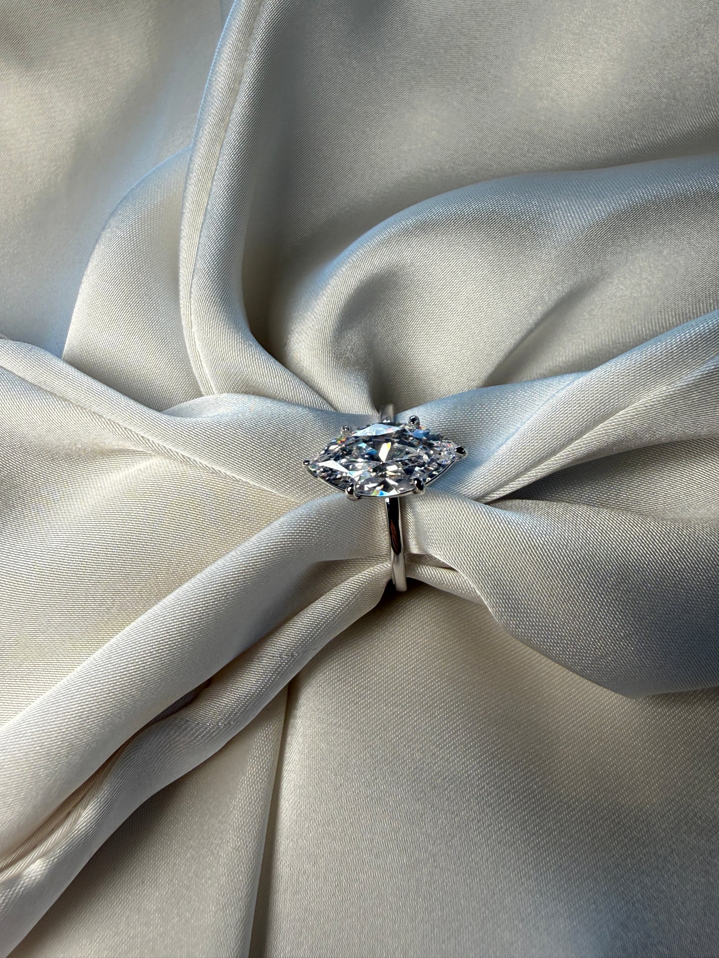 Ring LUNELLE (SLV) - 925 S