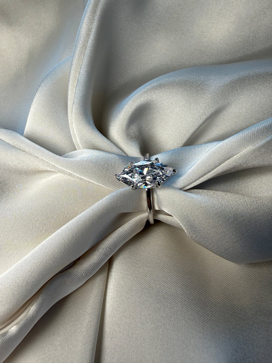 Ring LUNELLE (SLV) - 925 S