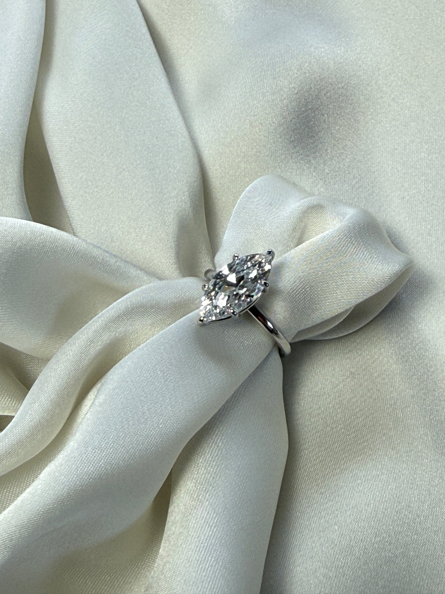 Ring LUNELLE - 925 S, 18 K