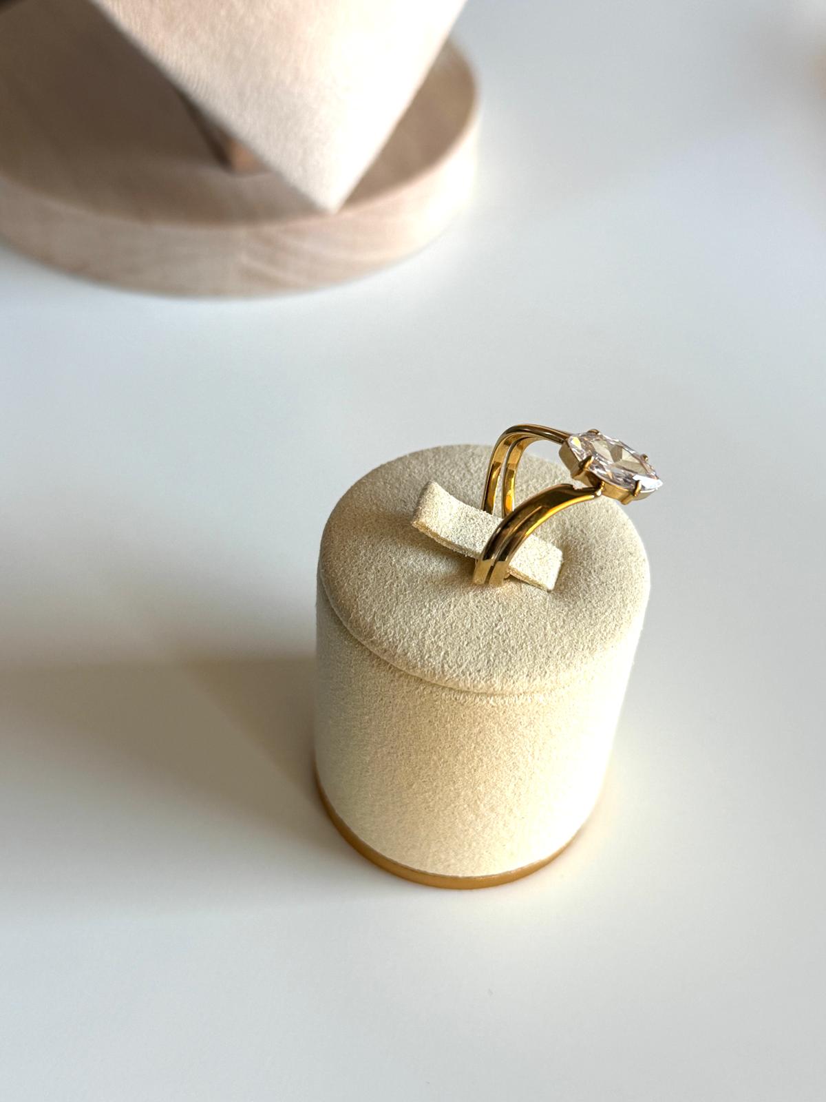 AVA – Cubic Zirconia Ring, 18K Gold-Plated